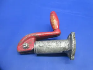 Beech Bonanza Landing Gear Emergency Extention Crank P/N 35-810094 (0725-823)